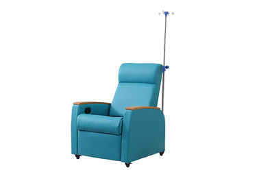 IV足車のポーランド人が付いている調節可能な手動透析のリクライニングチェアの椅子