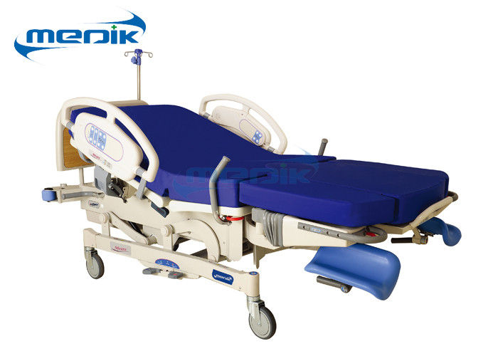 CPRの足サポートが付いている多機能の電気出産のベッドLDR配達ベッド