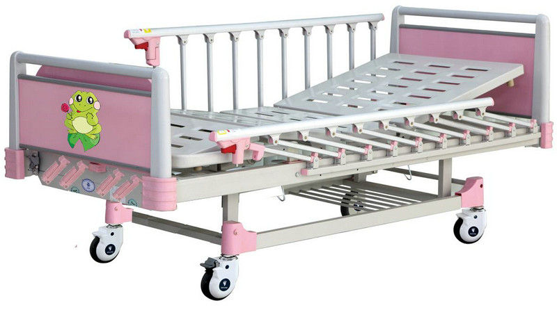 赤ん坊のための小児科の病院用ベッド