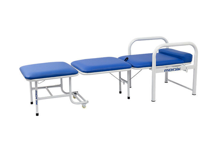 足車が付いているベッド付きの病院のFunitureの快適な折る付随の椅子