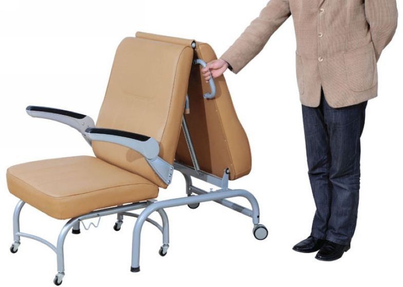 心配人のための医学の横たわる眠る人の椅子/Geriの椅子の車椅子