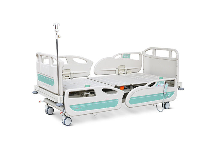 自動病院 ICU のベッド